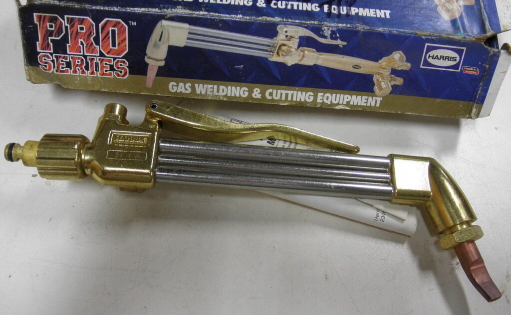 DP Equipment LLC