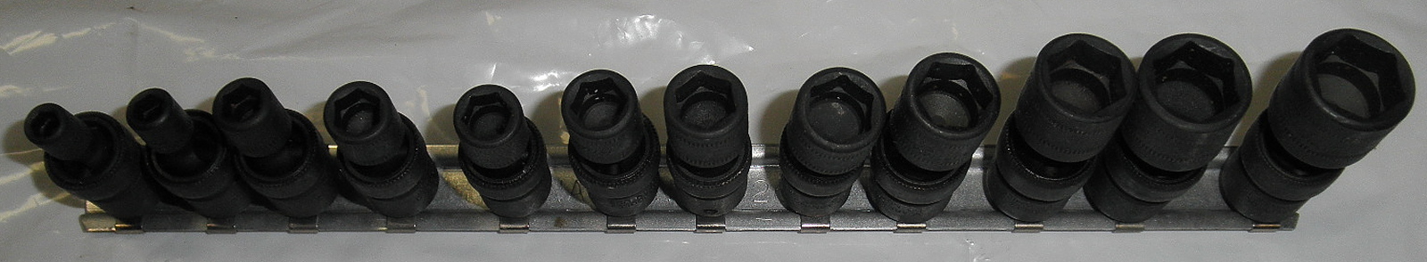 Snap-on 12pc 1/4" Drive 6Pt Metric Impact Swivel Socket Set ***READ*** - Image 2