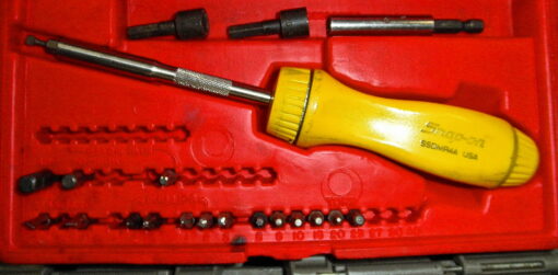 Snap-on SSDMR4A Yellow Ratcheting Screwdriver 20 Bits PB55 Case - Image 3
