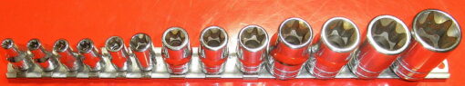 213AFLEY Snap-on 13Pc TORX® Shallow Socket Set E4-E24 5120-01-574-4638 ***READ*** Used; light oxidation from damp storage. Includes (6) 1/4" drive (E4-E10), (3) 3/8" drive (E11-E14) and (4) 1/2" drive (E16-E24) TORX® shallow and socket rail. E4-E24. GTBD15