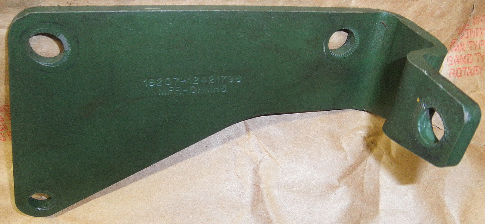 5340-01-470-0829 12421796 Bracket, Multiple Angle ***READ*** Removed From new engine during part-out. May be Forest Green or CAT yellow. C2D2
