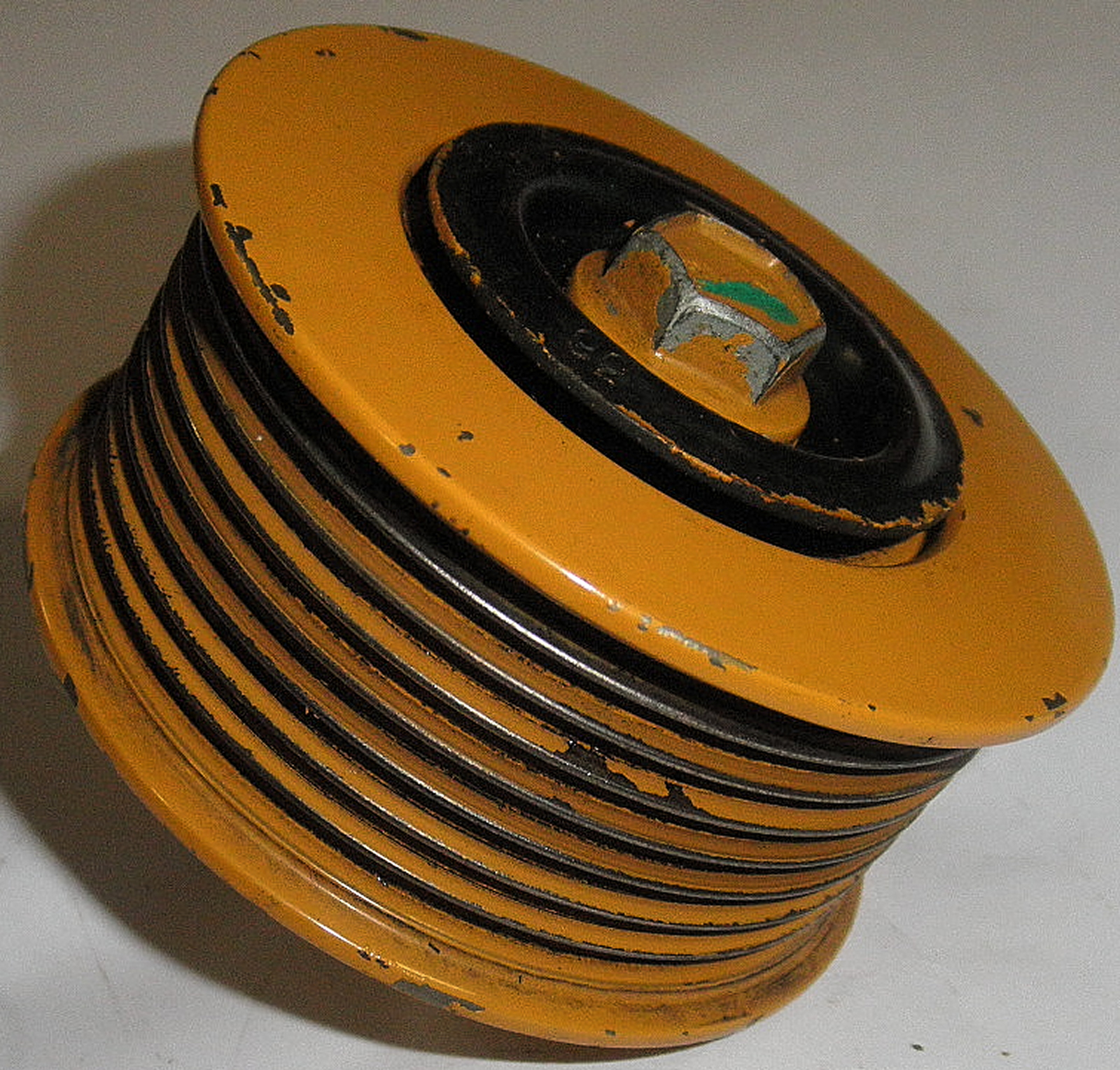 3020-01-590-4780 Pulley, Flat. Caterpillar 11083-197-9642. CAT 197-9642. FMTV 8 Groove Idler Pulley ***READ*** Removed from Reman FMTV crate engine, A few scratches in paint. L6B8