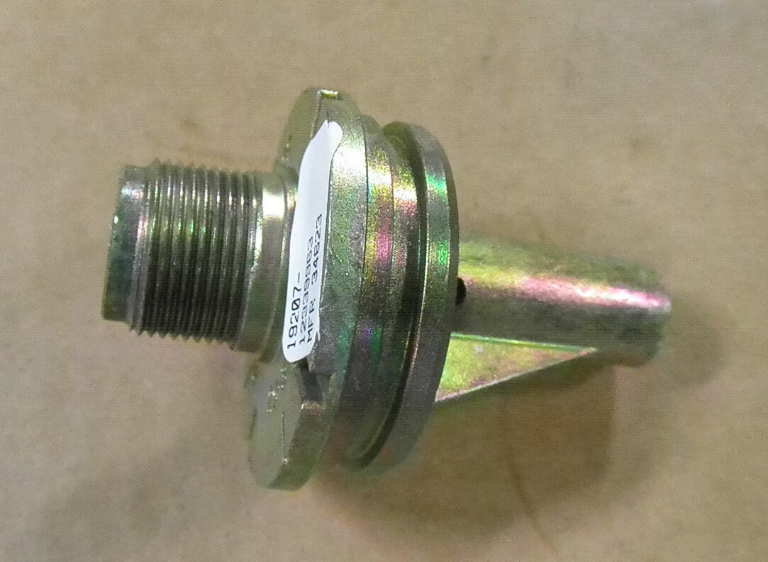 3040-01-192-3673 12339963 2538608 J3212893 Speedometer-Tachometer Drive Adapter