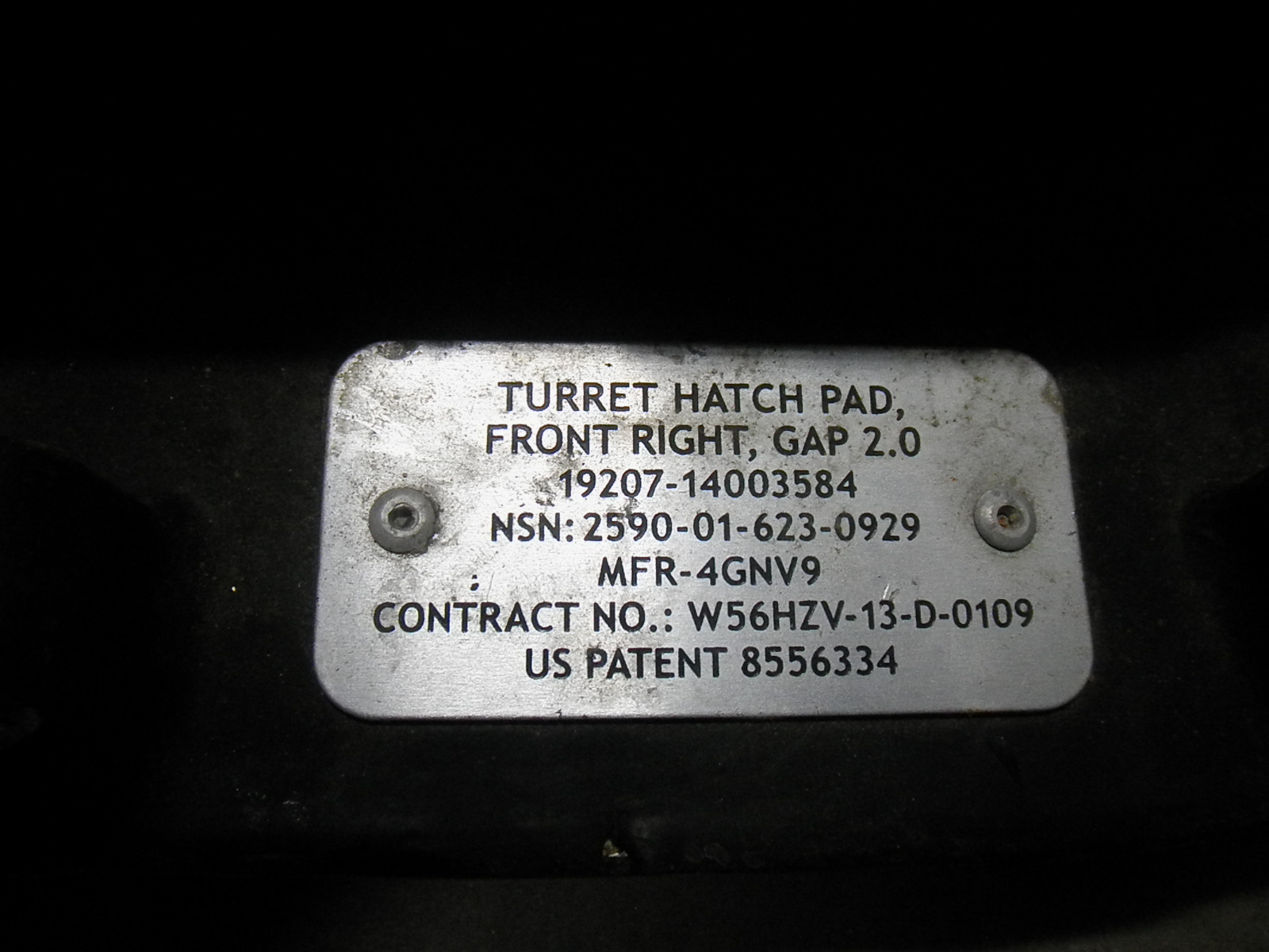 2590-01-623-0929 700-4718 14003584 Turret Hatch Pad FR - Image 2