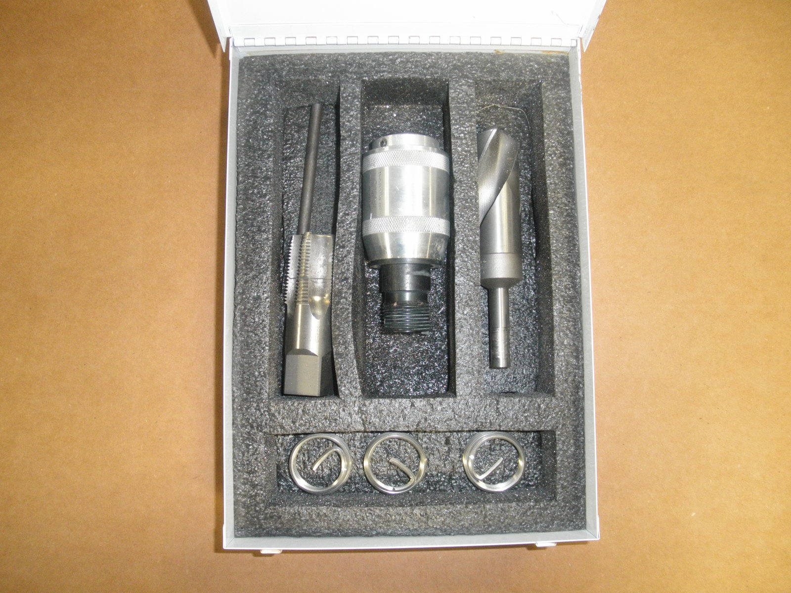 Heli Coil Master Thread Repair Kit 1-11 1/2 NPT M22860 5407-16